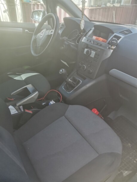 Opel Zafira B, 7 мест, 2006 г.