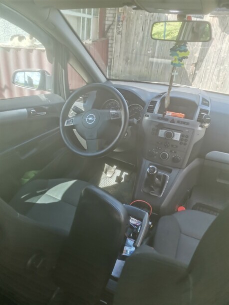 Opel Zafira B, 7 мест, 2006 г.