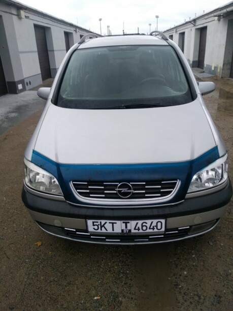 Opel Zafira A, 7 мест, 2003 г.
