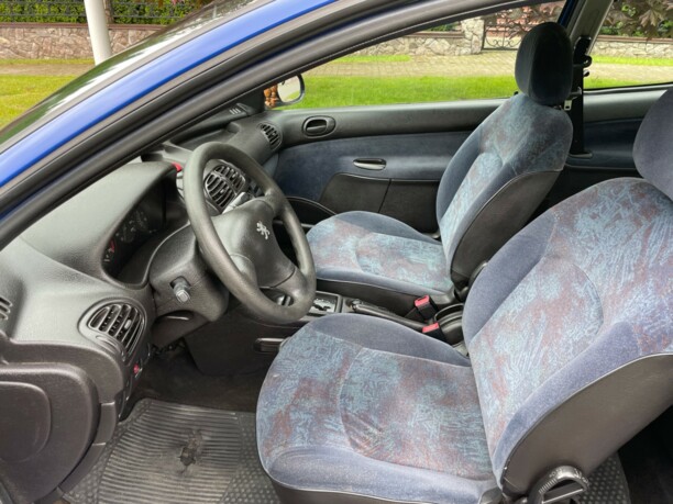 Peugeot 206 I, 2001 г.