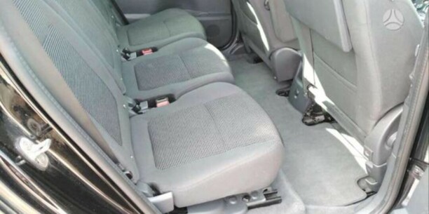Peugeot 5008 I · Рестайлинг, 7 мест, 2016 г.
