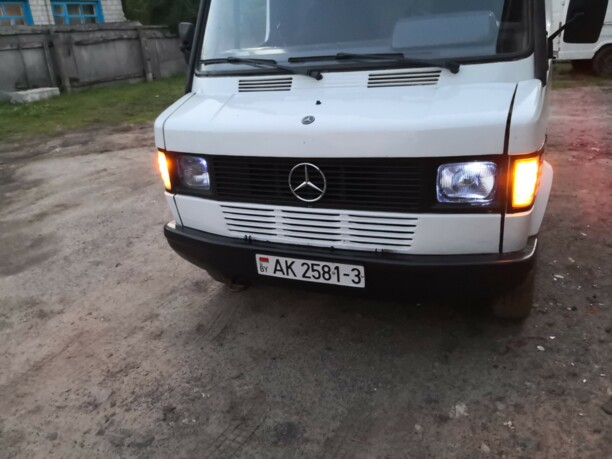 Mercedes-Benz Т1 207D - 410D, 1992 г.