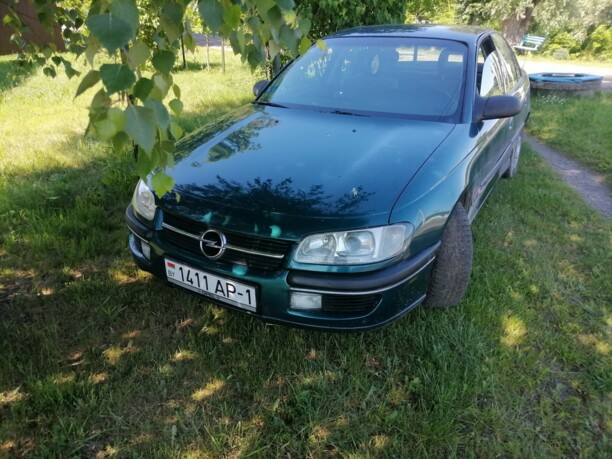 Opel Omega B, 1995 г.