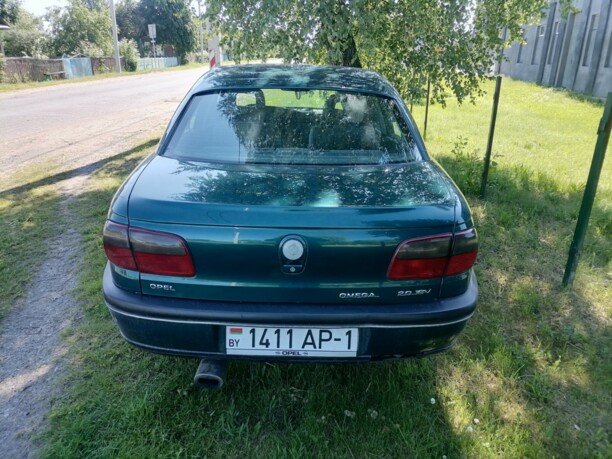 Opel Omega B, 1995 г.