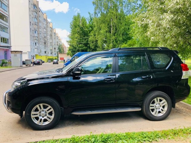 Toyota Land Cruiser Prado J150, 7 мест, 2009 г.