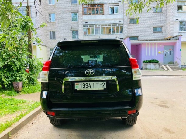 Toyota Land Cruiser Prado J150, 7 мест, 2009 г.
