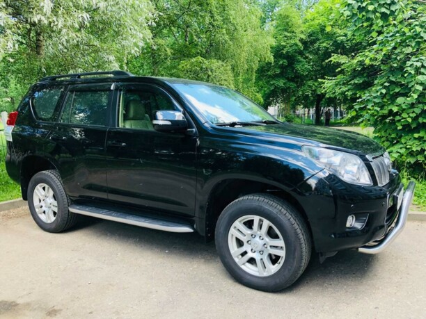 Toyota Land Cruiser Prado J150, 7 мест, 2009 г.
