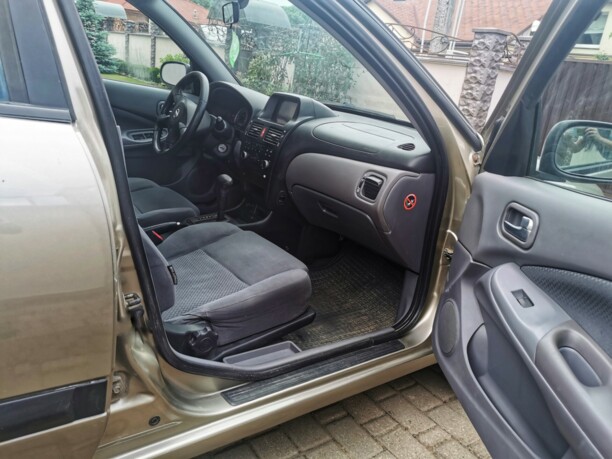 Nissan Almera II (N16), 2002 г.