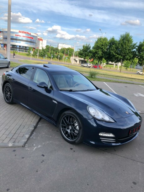 Porsche Panamera 970, 2010 г.