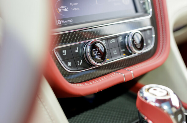 Bentley Bentayga, 2019 г.