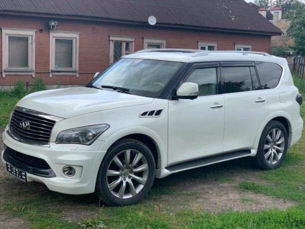 Infiniti QX56 II, 7 мест, 2012 г.