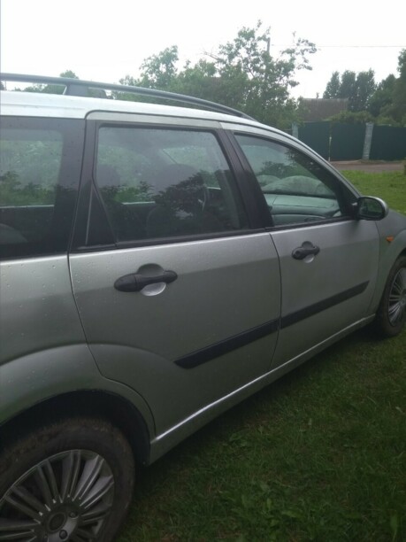 Ford Focus I · Рестайлинг, 2001 г.