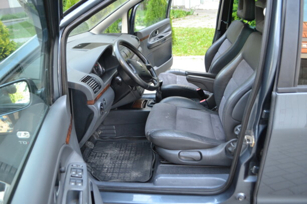 SEAT Alhambra I · Рестайлинг, 7 мест, 2006 г.