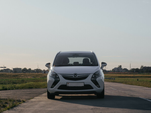 Opel Zafira C, 2016 г.