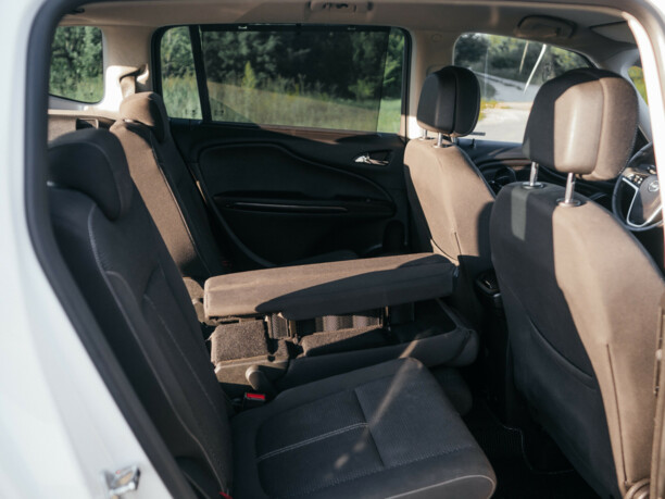 Opel Zafira C, 2016 г.