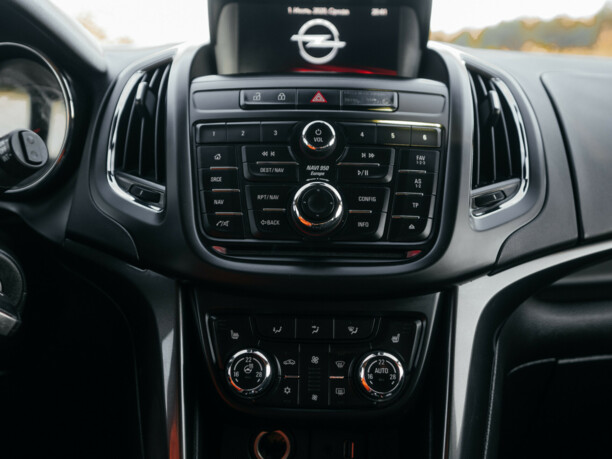 Opel Zafira C, 2016 г.