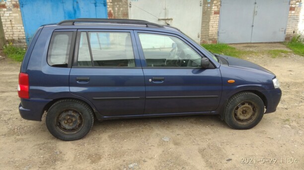 Mazda Demio DW, 2001 г.
