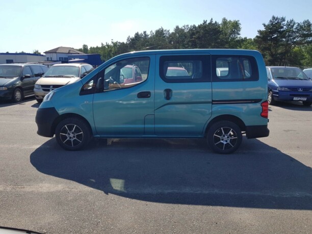 Nissan NV200, 2010 г.