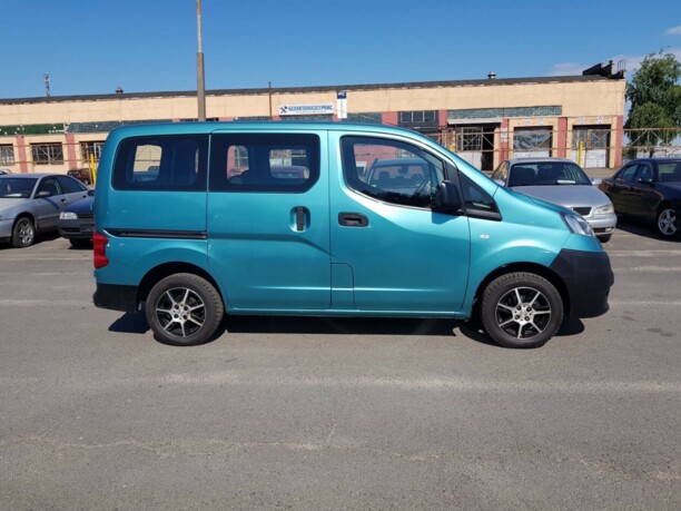 Nissan NV200, 2010 г.