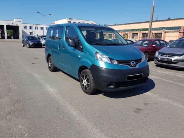 Nissan NV200, 2010 г.