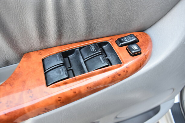 Toyota Sienna II (XL20) · Рестайлинг, 7 мест, 2007 г.
