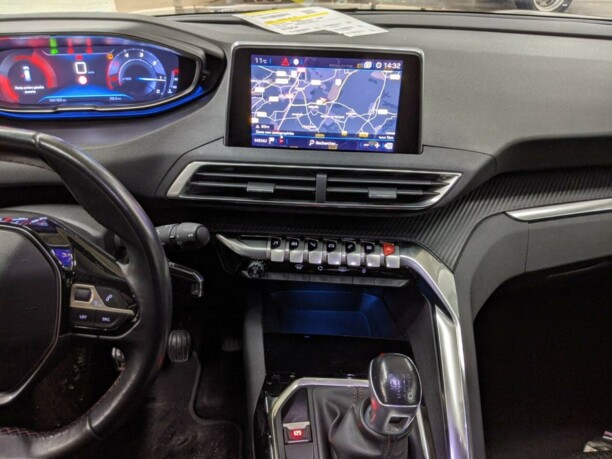 Peugeot 5008 II, 7 мест, 2017 г.