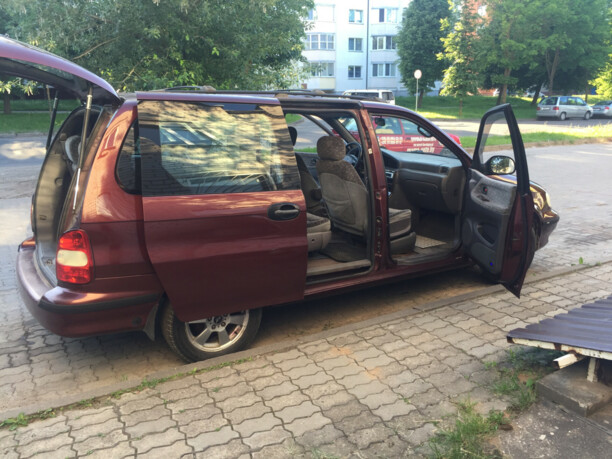 Kia Carnival I, 1999 г.