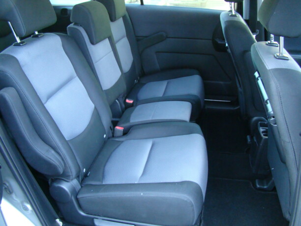Mazda 5 I, 7 мест, 2006 г.