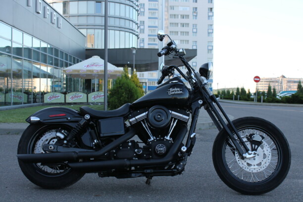 Harley-Davidson Dyna Street Bob, 2014 г.
