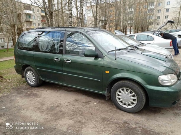 Kia Carnival I, 7 мест, 2000 г.
