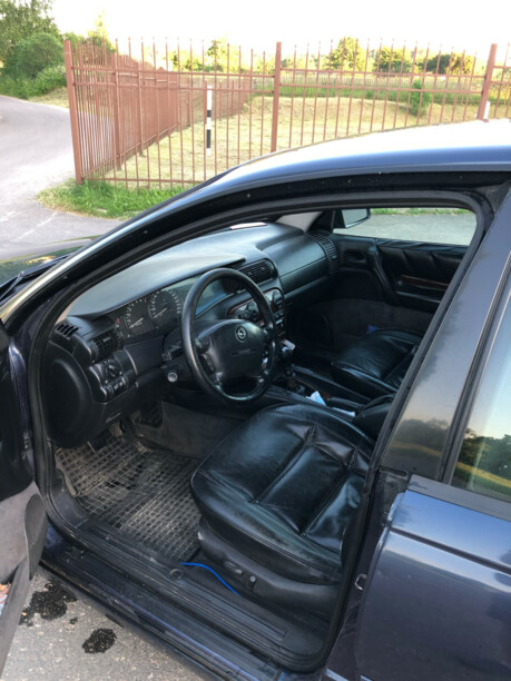 Opel Omega B, 1998 г.