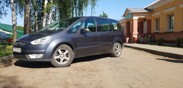 Ford Galaxy II, 7 мест, 2009 г.