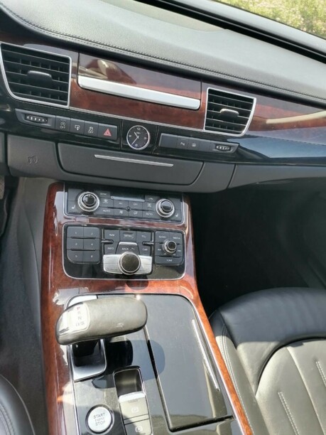 Audi A8 D4, 2012 г.