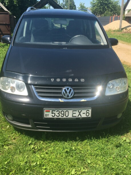 Volkswagen Touran I, 7 мест, 2004 г.