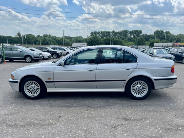BMW 5 серия E39, 2003 г.