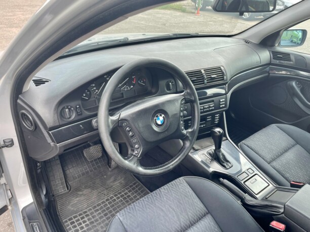 BMW 5 серия E39, 2003 г.