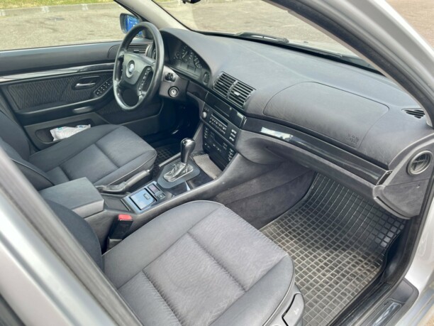 BMW 5 серия E39, 2003 г.