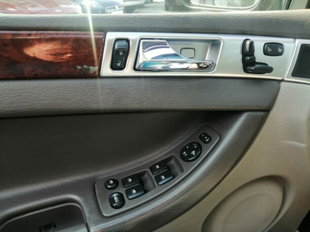Chrysler Pacifica I, 7 мест, 2004 г.
