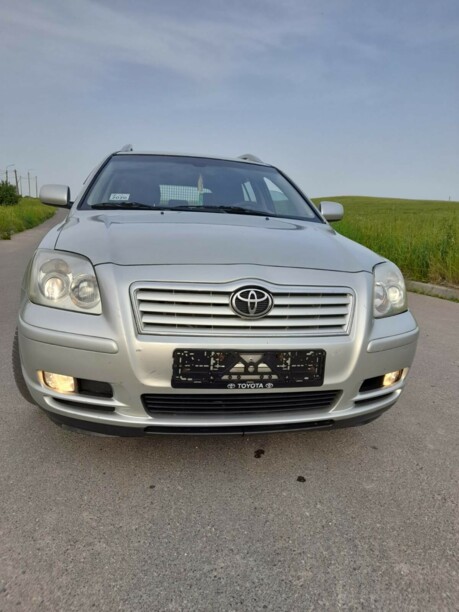 Toyota Avensis II (T250), 2004 г.