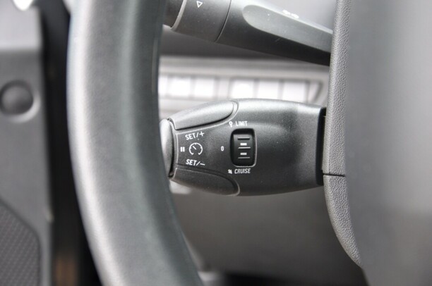 Peugeot 208 I · Рестайлинг, 2016 г.