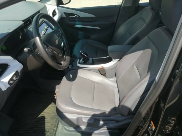 Chevrolet Bolt, 2017 г.