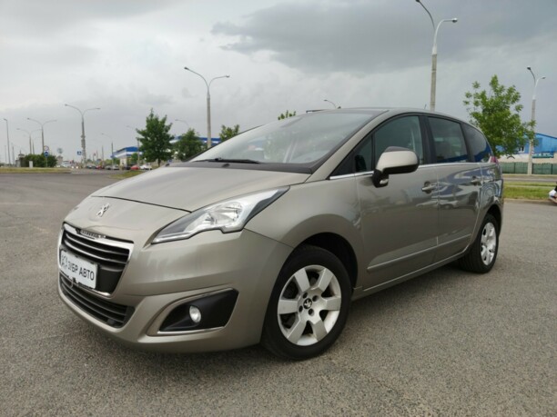 Peugeot 5008 I · Рестайлинг, 7 мест, 2015 г.