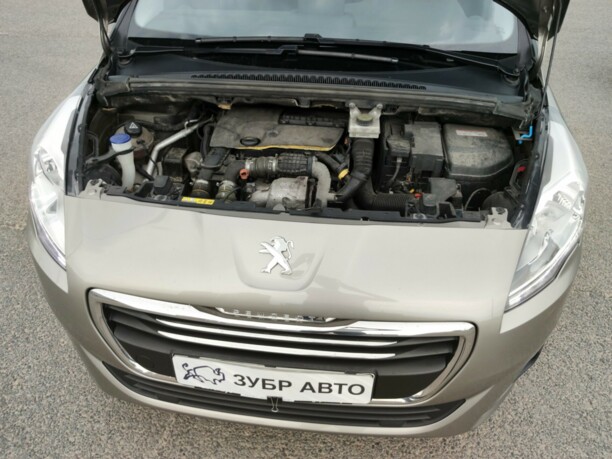 Peugeot 5008 I · Рестайлинг, 7 мест, 2015 г.