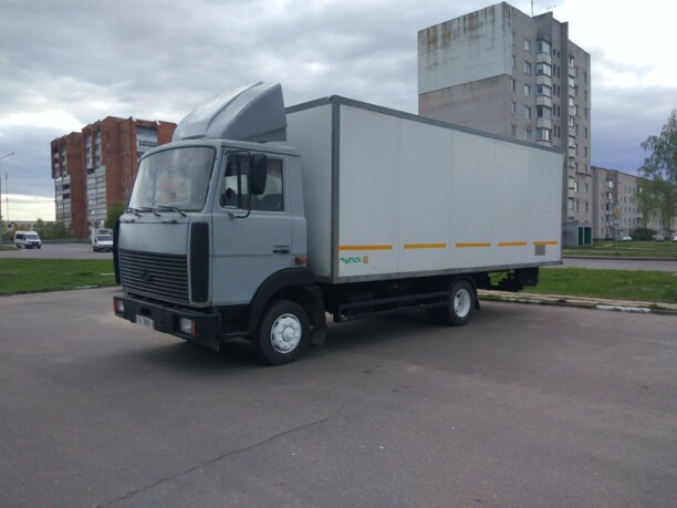 МАЗ 4370, 2002 г.