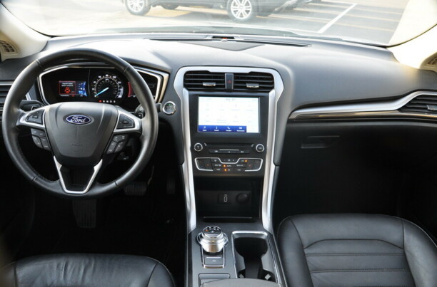 Ford Fusion USA II · Рестайлинг, 2016 г.