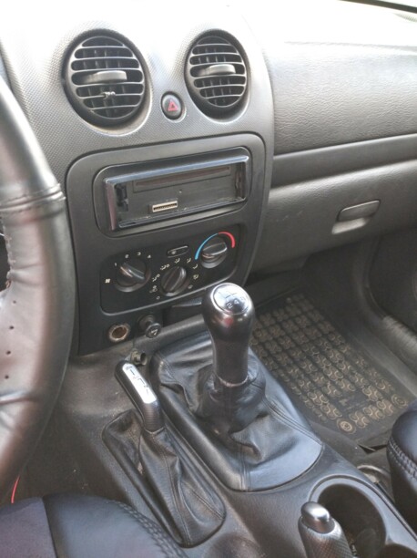Jeep Cherokee KJ, 2002 г.