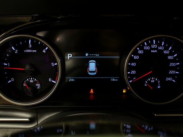 Kia Carnival III, 7 мест, 2021 г.