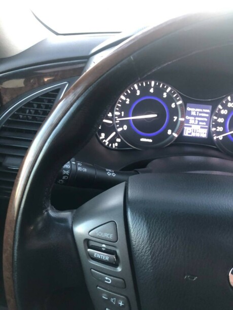 Infiniti QX56 II, 7 мест, 2013 г.