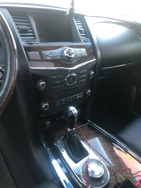 Infiniti QX56 II, 7 мест, 2013 г.