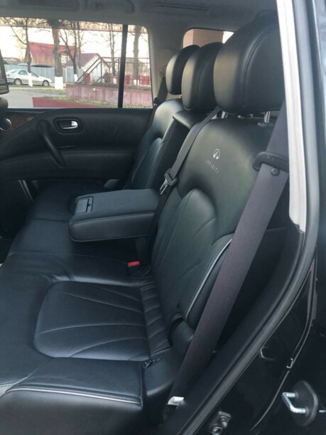 Infiniti QX56 II, 7 мест, 2013 г.